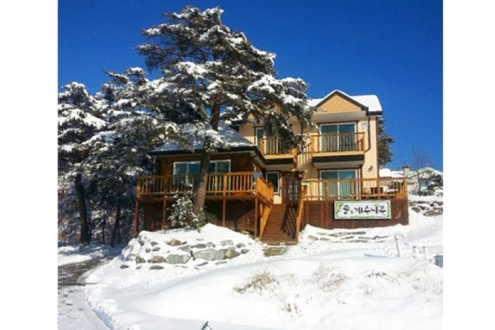 江陵松树肉桂旅馆(Gangneung Sol and Cassia Pension)