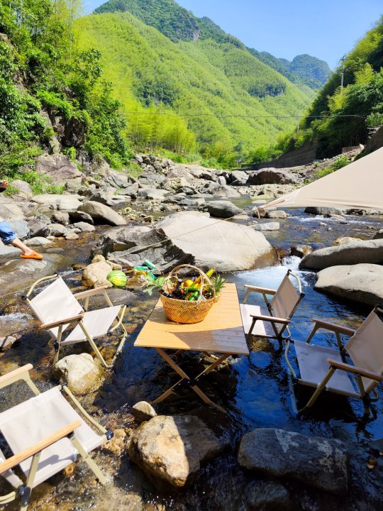 雲隐山野·听溪Viewing山林溯溪漂流避暑民宿(安吉浙北大峡谷店)