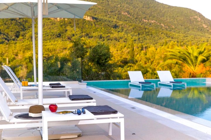 BlueVillas Corfu Nulivo Villa