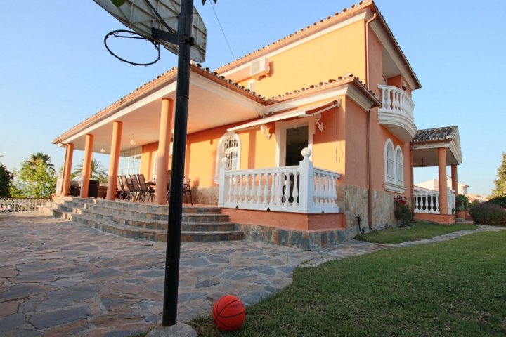 Villa Paradise in MÃ¡laga