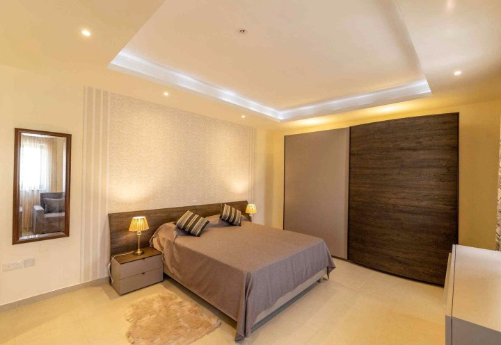 Bidni Stunning 3 Bedroom Apartment in Marsaskala