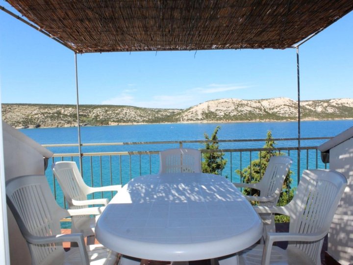 Studio Apartment Ljubo SA2 Stara Novalja, Island Pag