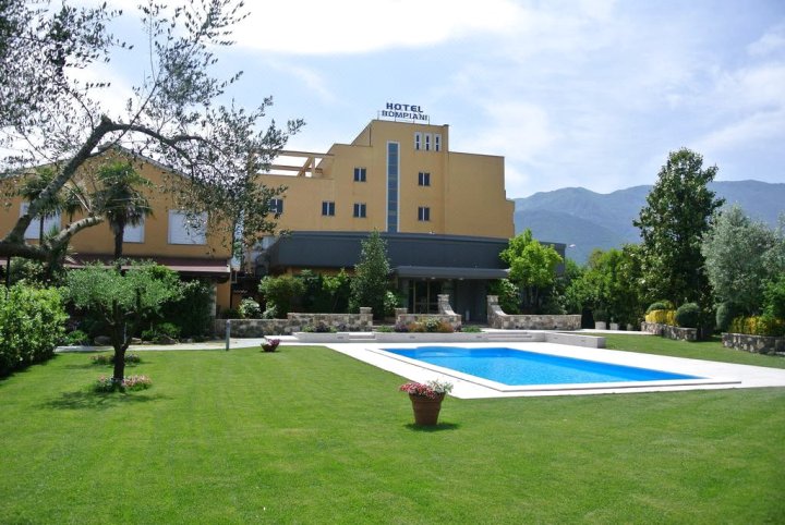 Hotel Bompiani