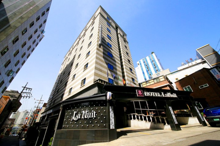 首尔拉奴伊特酒店(Lanuit Hotel)