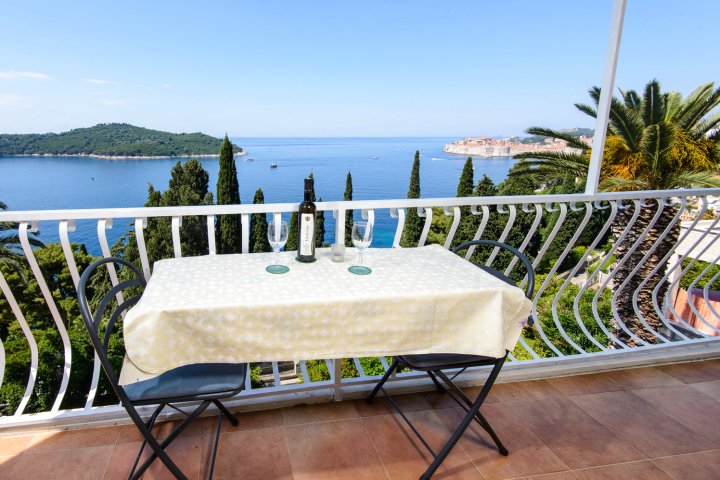 杜布罗夫尼克最美海景公寓-适合家庭(Apartment with the Most Beautiful Sea View in Dubrovnik - Family Friendly)