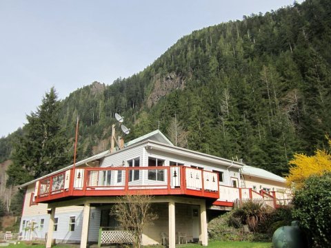 赛达斯旅馆(Cedars Inn)