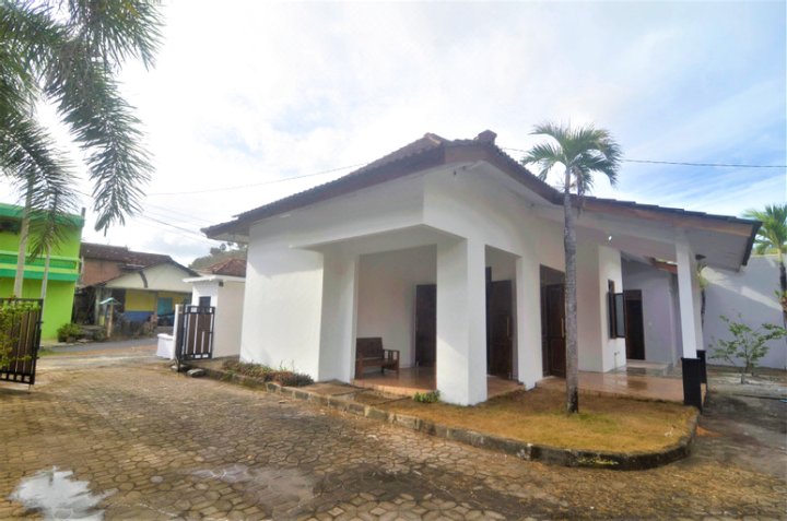 Villa Sidomukti