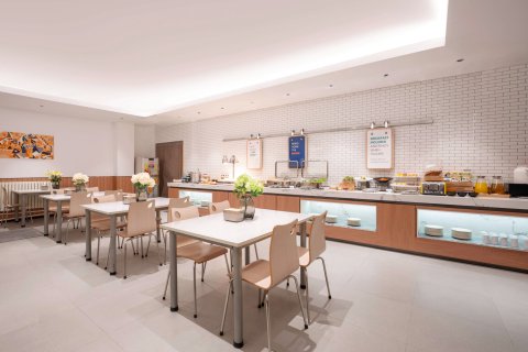 银座佳驿酒店(泰安青年路店)