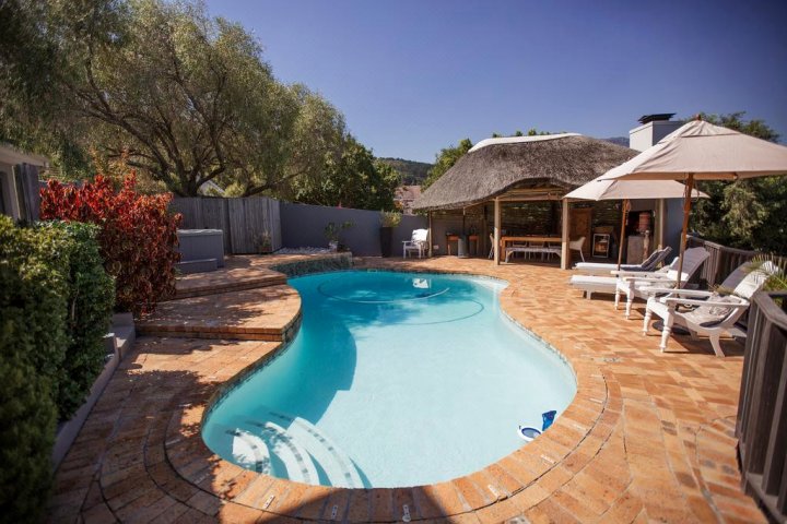 Chapman's Peak Bed and Breakfast