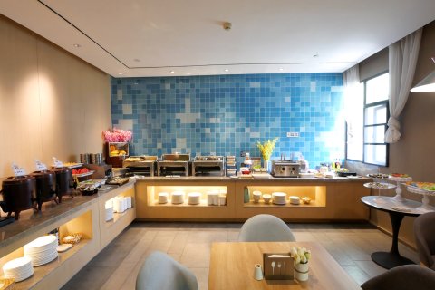 如家·neo酒店(肥城上海路店)