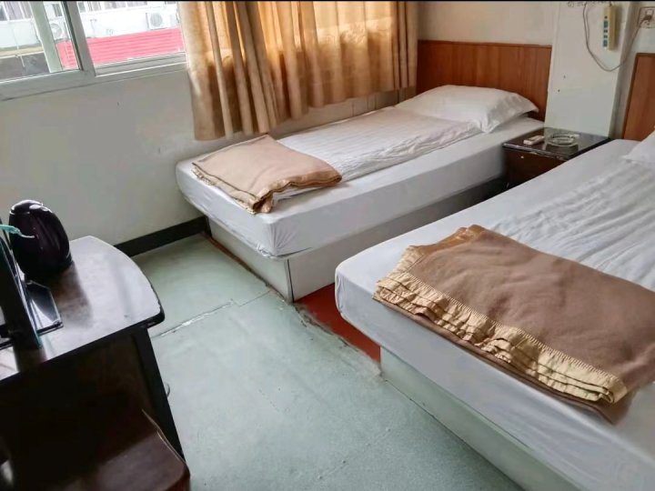 宁波明明宾馆
