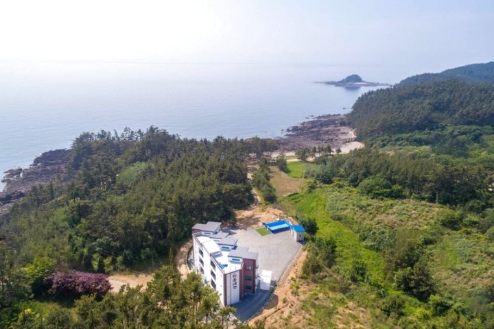 Taean Youth Pension