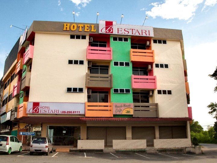 斯里瑟曼坦酒店(Hotel Sri Semantan)