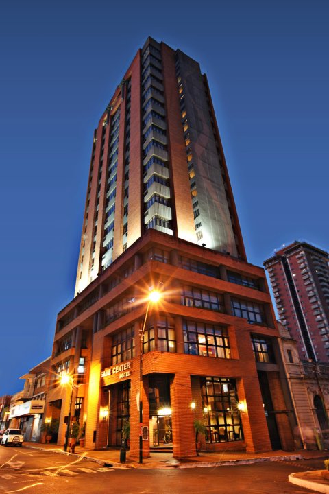 萨贝中心大酒店(Sabe Center Hotel)