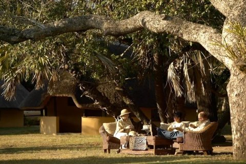波拿曼兹野生动物保护区家庭旅馆(Bonamanzi Game Reserve)