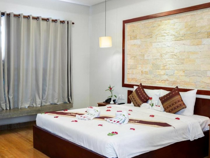 Nice Room for 2 with Double Bed in Lodge in Siem Reap Near Angkor Wat