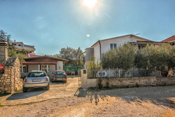 Apartment Olive Orange Bungalow