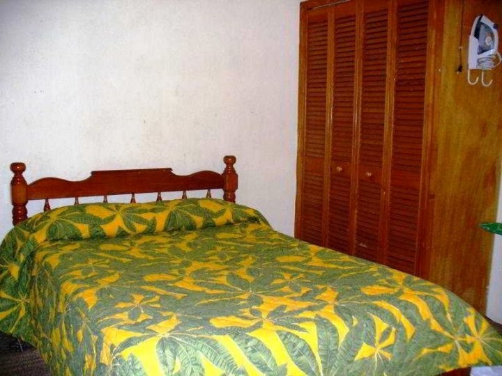 多巴哥岛套房酒店(Tobago Island Suites)