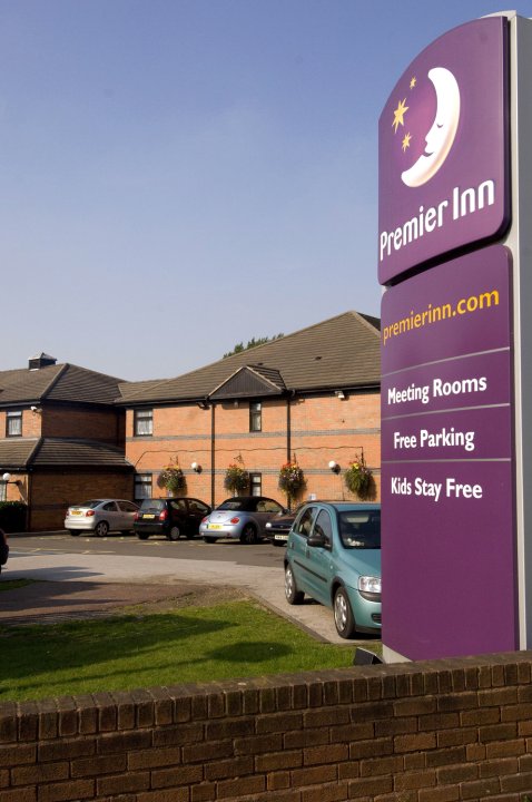 普瑞米尔南坎诺克酒店(Premier Inn Cannock South)