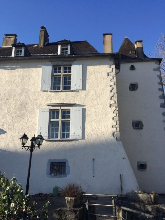 波尔托斯城堡酒店(Chateau de Porthos)