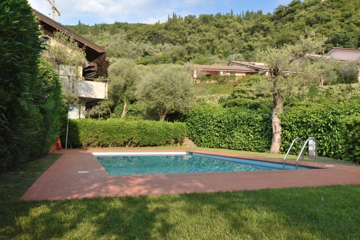 Apartment San Remo with Pool