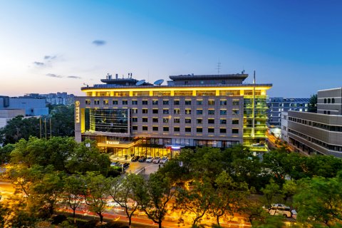 北京东方茂酒店(南锣鼓巷北新桥地铁站店)