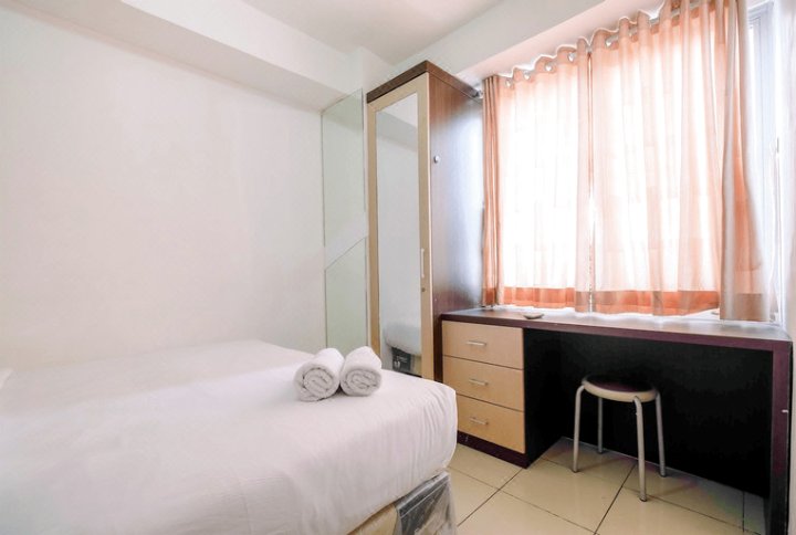 Contemporary 2BR at Green Palace Kalibata City Apartment By Travelio