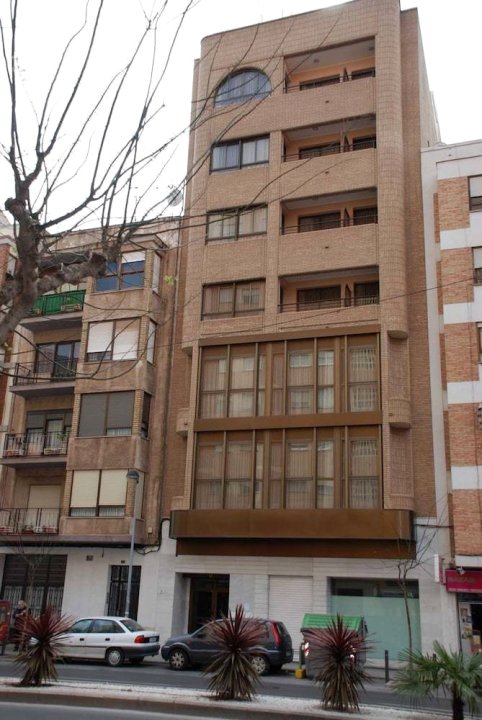 阿文尼达瓦伦西亚 17 号公寓酒店(Iberflat Apartamentos Avenida Valencia 17)