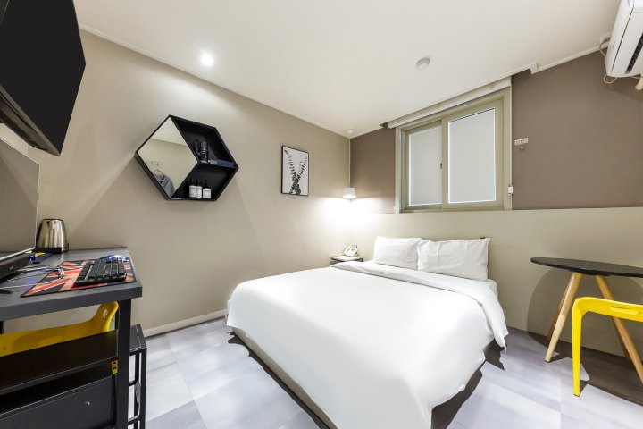 Daejeon Yongjeon Hotel Ben