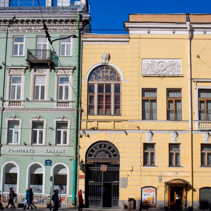 Apartments on Nevsky Prospekt