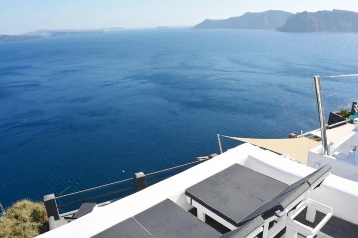 White Pearl Villas Oia Secret Escape Villa with Private Pool with Sea & Caldera View