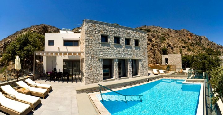 Blue Dream Luxury Villas Exclusive 3 Bedroom Villa Privee Plus Studio - Villa Passithea