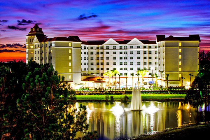 佛朗明哥克罗辛市中心居家酒店(RESIDENCE INN ORLANDO AT FLAMINGO CROSSINGS® TOWN CENTER)