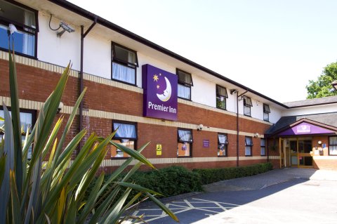 费勒姆普瑞米尔酒店(Premier Inn Fareham)