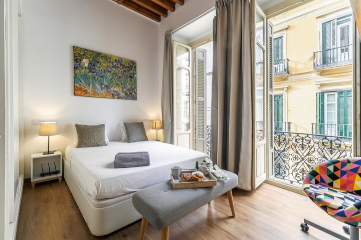 HomeAbroad Apartments - Larios Boutique Studio