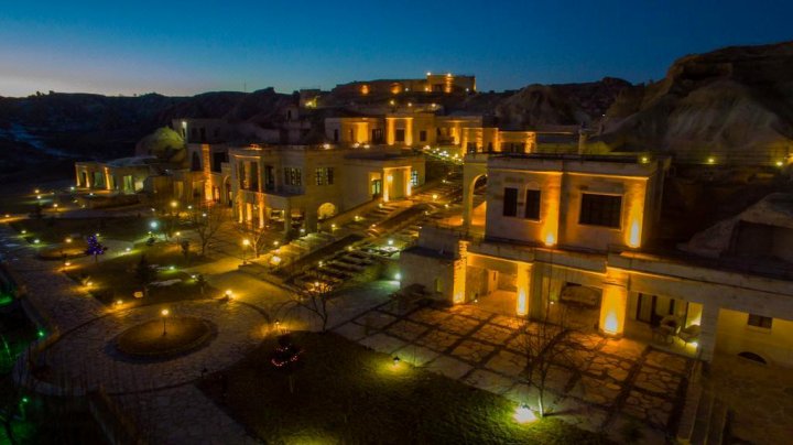 卡帕多西亚MDC窑洞酒店(MDC Cave Hotel Cappadocia)