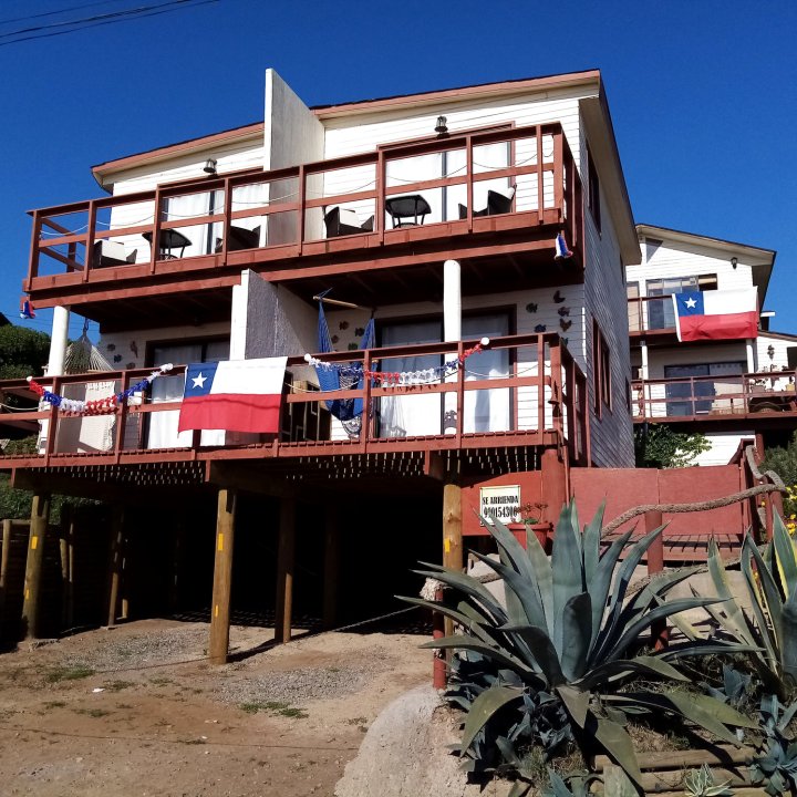 卡巴纳斯科斯塔阿祖尔美丽全新的2层复式n01(Cabanas Costa Azul A Beautiful Brand New 2 Story Duplex n01)
