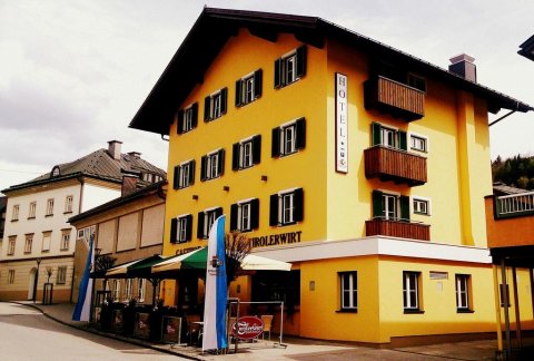 格斯特霍夫蒂洛尔维特酒店(Hotel Gasthof Tirolerwirt)