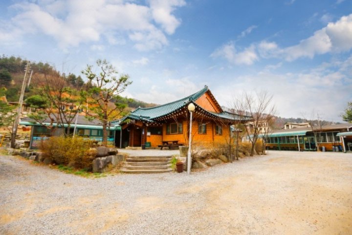 Gapyeong Famous Garden Pension