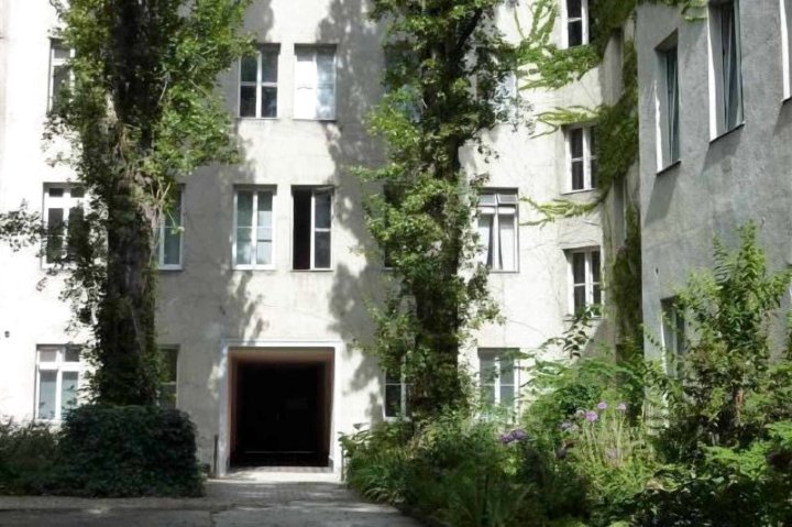 一访维也纳小型现代公寓(GoVienna Small Modern Apartment)