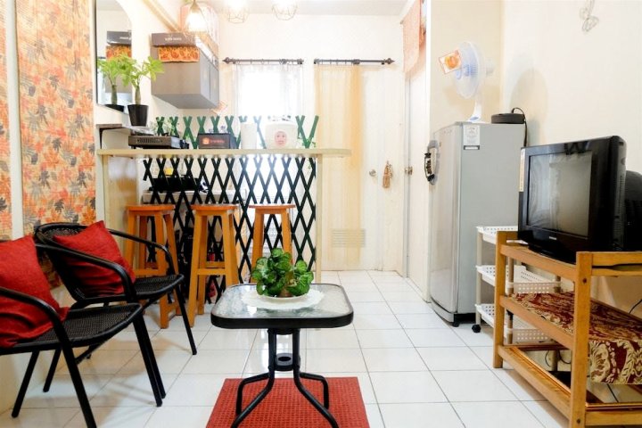 加丁尼亚斯宽敞 2 居公寓酒店(Spacious 2Br Gading Nias Apartment)