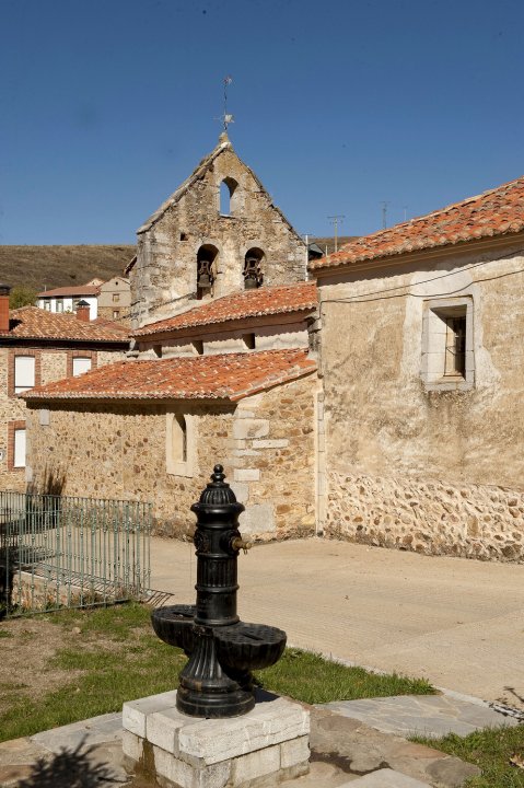 Rural House in the Mountain of Leon