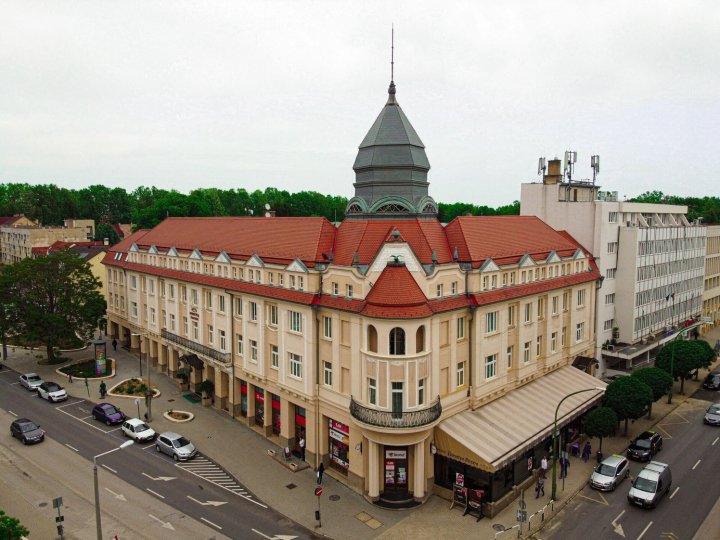多罗缇亚酒店(Hotel Dorottya)