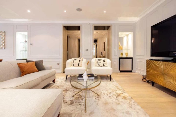 The Mayfair Arms - Modern & Bright 2Bdr Apartment