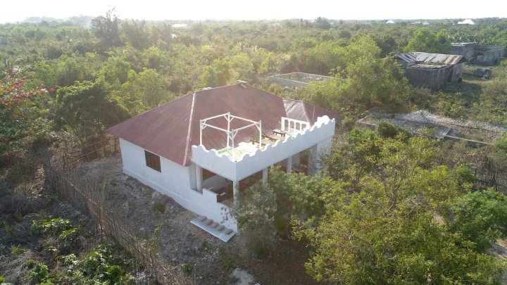 Selfcatered Family House up to 6 People in Jambiani, 400 Meter from The Beach