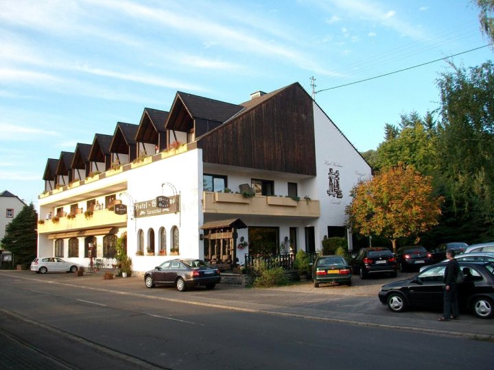 维恩里赛塔尔酒店(Hotel Weinhaus Liesertal)