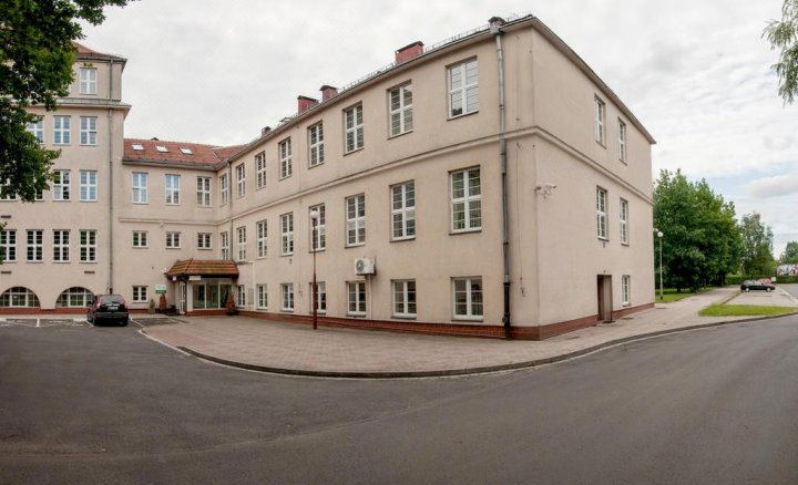 弗罗茨瓦夫训练综合背包客旅馆(Wrocławski Kompleks Szkoleniowy)