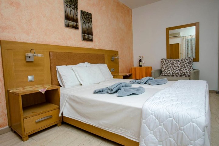 Maik Apartments - Comfortable Apartment by the Sea