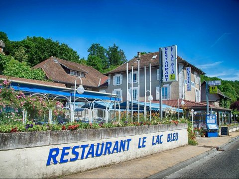 布鲁湖旅馆(Hostellerie du Lac Bleu)