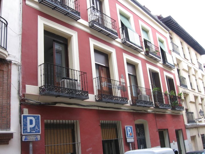 普拉多大道公寓 - 阿罗豪斯酒店(Paseo del Prado Apartment by Allô Housing)